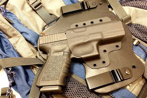 The Best Glock 23 Holsters Reviewed - The Tacticool