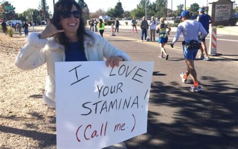 28 Funny Marathon Signs: The Best Running Race Sign Ideas We've Even Seen