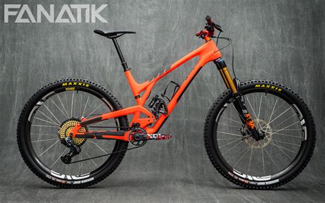 Evil Wreckoning - Fanatik Bike Co. Custom Mountain Bike Build Gallery