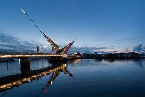 Iconic bascule bridge shuts due to fault | New Civil Engineer