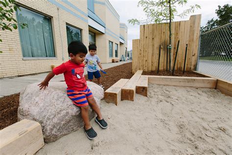 playground-sand-play-natural-wood-playspace - Earthscape Play