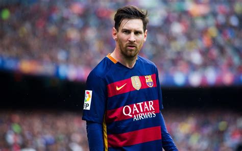 Young Messi Wallpaper 4k