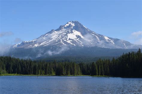 Peaceful Trillium Lake camping, hikes and more on Mt. Hood near Portland