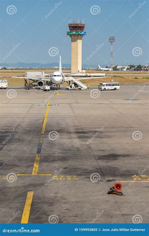 Tunis International Airport Editorial Image - Image of africa, catwalk: 159993805