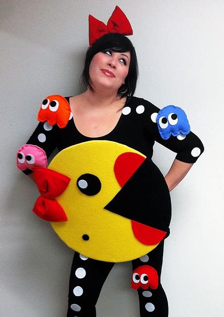 Pacman Costumes (for Men, Women, Kids) | PartiesCostume.com