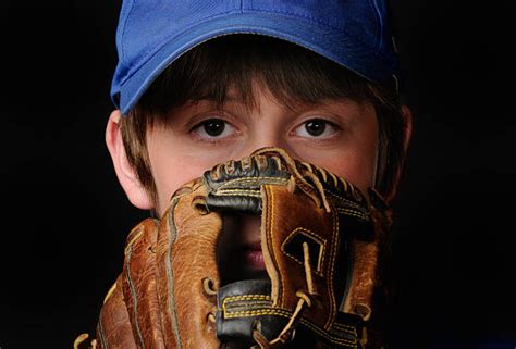 4,500+ Kid Baseball Players Stock Photos, Pictures & Royalty-Free ...