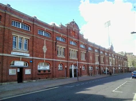 Thinking Architecture Through The Sketch: CRAVEN COTTAGE - FULHAM STADIUM