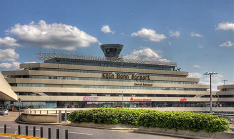 Cologne Airport Parking » The best providers (from €2.12* per day)