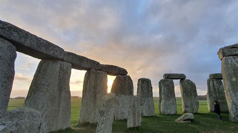 2025 Stonehenge Special Access Inner Circle Sunrise Tour. Salisbury ...