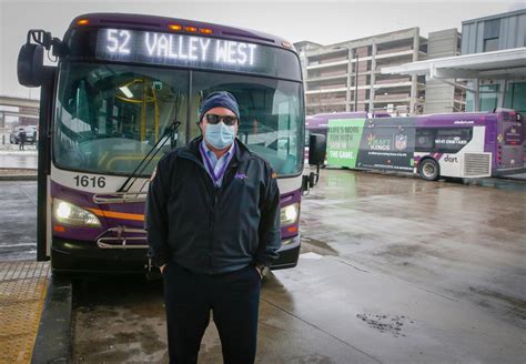 DART makes temporary bus route cuts because of workforce shortages caused by pandemic