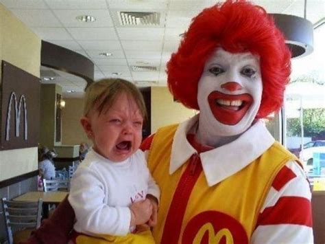 A Look Back at Ronald McDonald When He Was First Created (2 pics ...