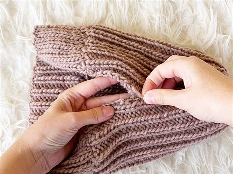 How To Knit A Hat For Complete Beginners (+ Video Tutorial) | Knitting ...