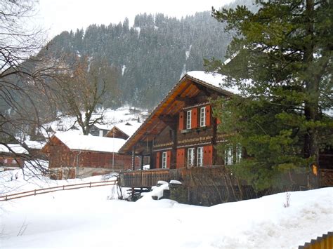 To Europe With Kids: Photo Friday: Swiss Chalets