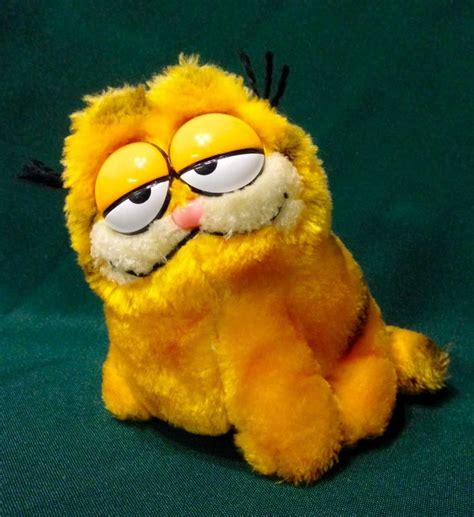 #Garfield #Plush #Vintage | Pet toys, Vintage cat, Garfield