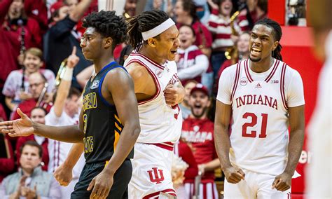 Indiana basketball keeps escaping, but if this is all Hoosiers are, it's a problem.