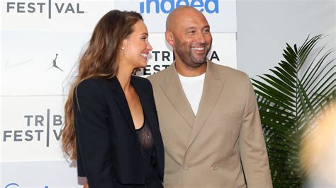 Derek Jeter Announces Birth of Son With Wife Hannah – NBC Los Angeles