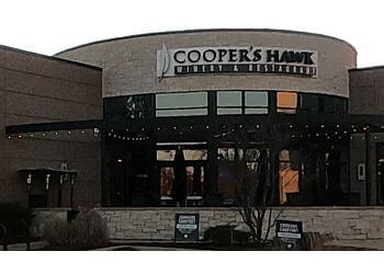 3 Best American Restaurants in Naperville, IL - Expert Recommendations