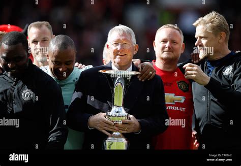 Alex Ferguson Trophies / Sir Alex Ferguson Ten Significant Matches Part ...