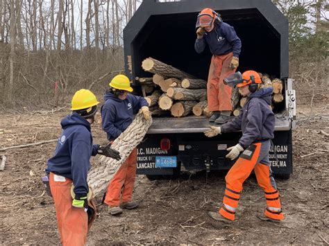 AmeriCorps at CF – invasive trees & catbrier removal 25MAR2024 (39 ...