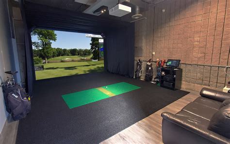 Golf Simulators : A Complete Guide For First-time Buyers - SwingSense