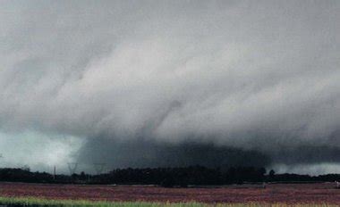 Alabama tornado victims recount calm moments within eye of EF5 monster ...