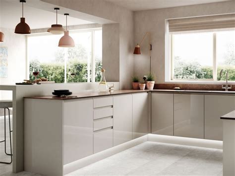 Sofia Cashmere | Wickes.co.uk | Cashmere gloss kitchen, Howdens ...