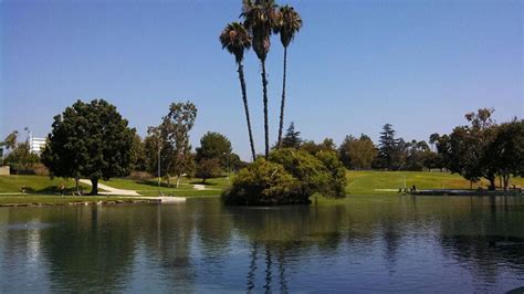 La Mirada Community Regional Park - Discover La Mirada California