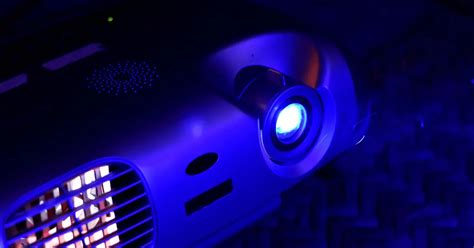 How to Set up Optoma Projector - Home Theater Geek