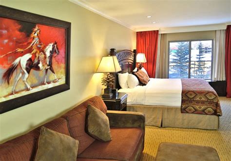 Hotel Rooms In Jackson Wyoming | Guestrooms | The Lodge At Jackson Hole