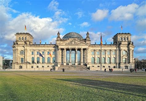 The 13 Best Berlin Attractions You Can't-Miss | CuddlyNest