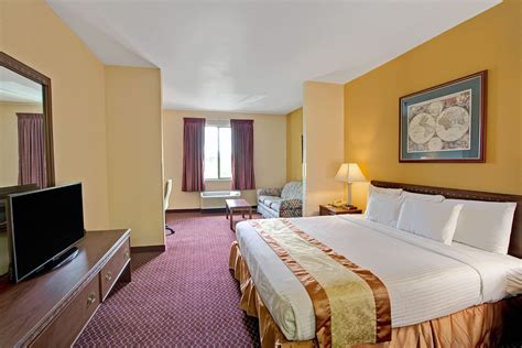 Days Inn & Suites by Wyndham Hickory | Hickory, NC Hotels