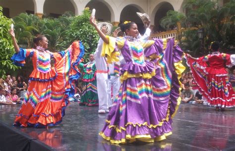 BAILES TÍPICOS DE CÓRDOBA