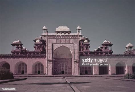 99 Tomb Of Akbar The Great Stock Photos, High-Res Pictures, and Images ...