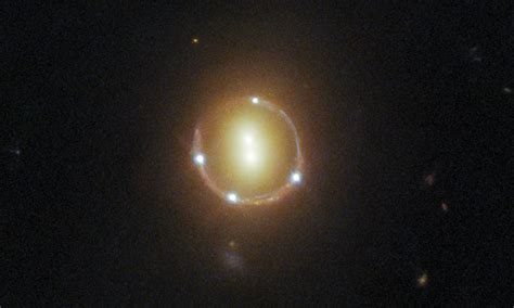 Hubble captures an ‘Einstein Ring’