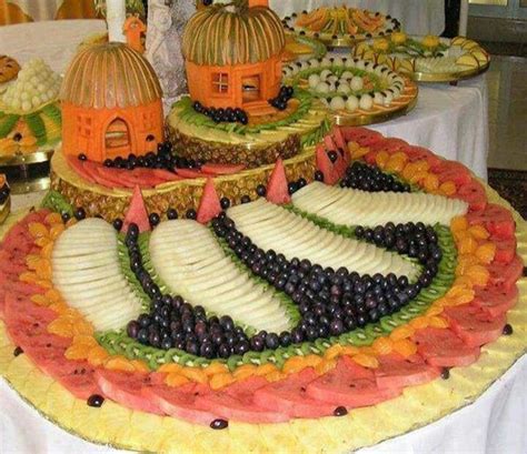 Fruit art | Amazing food art, Creative food art, Food art