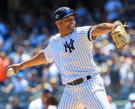 Yankees great Mariano Rivera reveals secrets to famous cutter (VIDEO ...