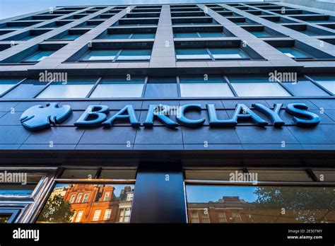 Barclays bank branch hi-res stock photography and images - Alamy