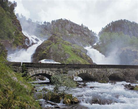 Låtefoss Waterfall | Sightseeing | Odda | Norway