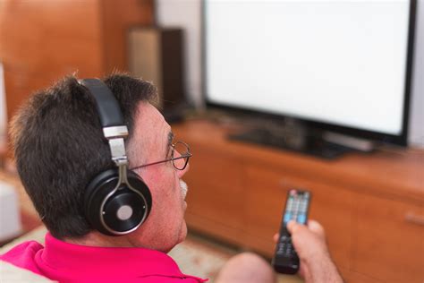 4 Best Assistive Listening Devices for TV