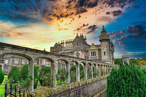 Abbotsford House - Places To See in The Scottish Borders