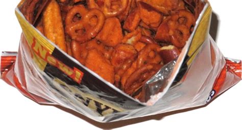 Snyder's of Hanover Pretzel Lovers Snack Mix Hot Buffalo Wing