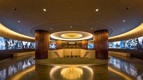 Rockefeller Center Reconstructs its Spectacular Art Deco Mezzanine and Rotunda | Architectural ...