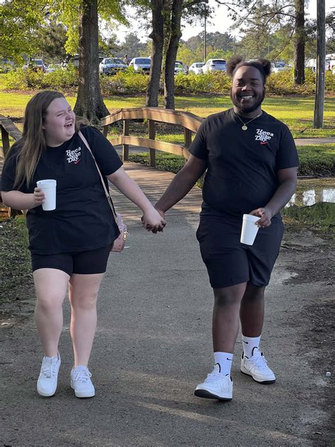 Mama June's daughter Honey Boo Boo, 16, shares romantic ice cream date with boyfriend, 20, amid ...