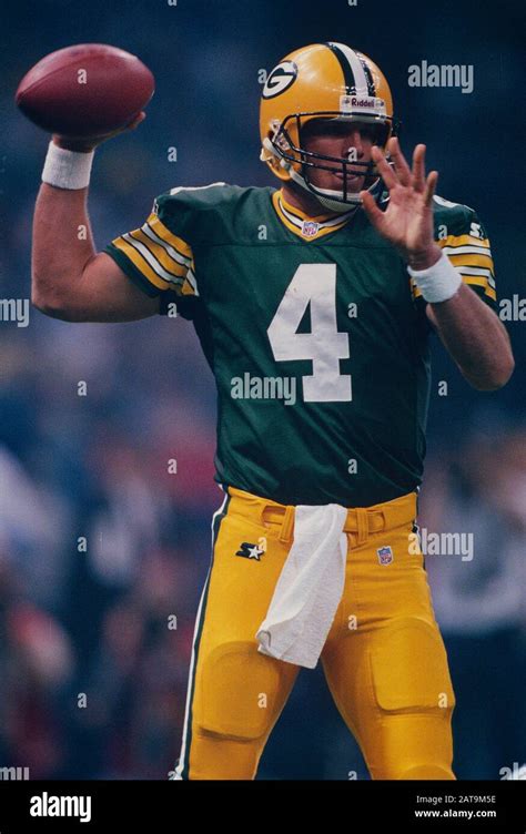 Brett Favre of the Green Bay Packers during Super Bowl XXXI at the New ...