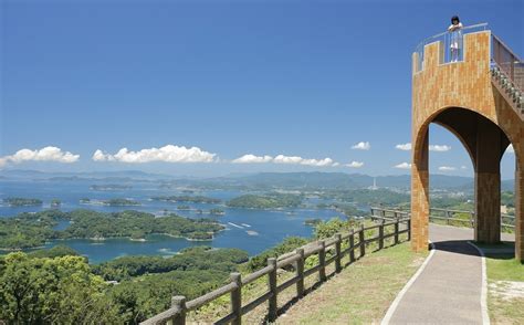 Take a Luxury Bus Tour of Sasebo! | All About Japan