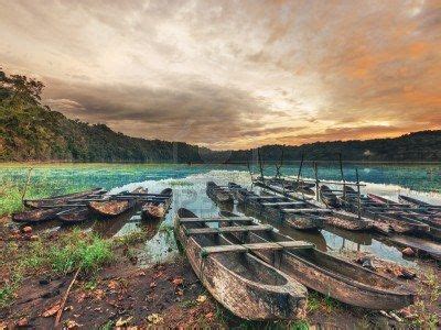 Tamblingan lake at sunrise time Bali Getting Out, Stock Photography, Farmland, Bali, Vineyard ...