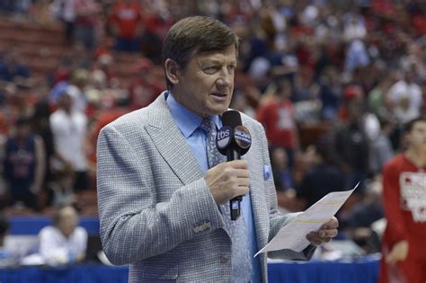 Craig Sager's son interviews Gregg Popovich during Spurs-Mavericks Game 1