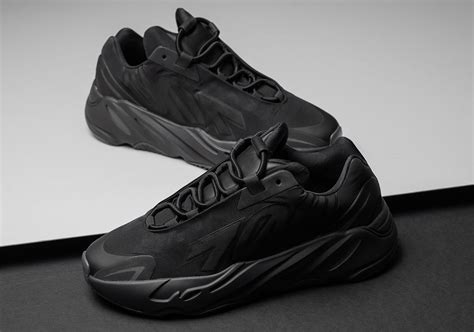 adidas Yeezy Boost 700 MNVN Triple Black FV4440 | SneakerNews.com | Triple black, Yeezy, Yeezy boots