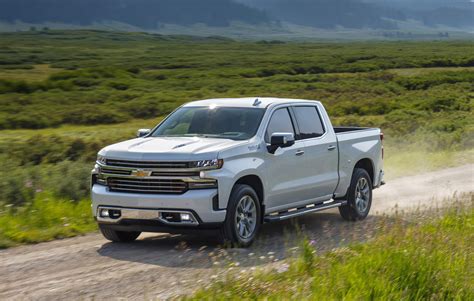 Power Numbers Revealed for GM's Duramax Diesel » AutoGuide.com News