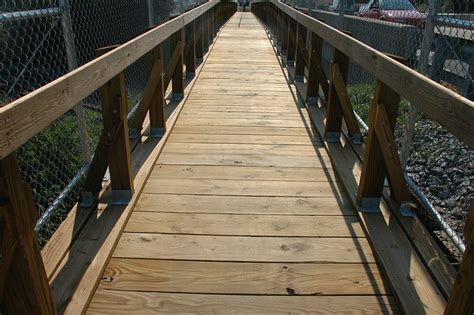 Bridge Decking and Bridge Building Timbers - American Timber and Steel